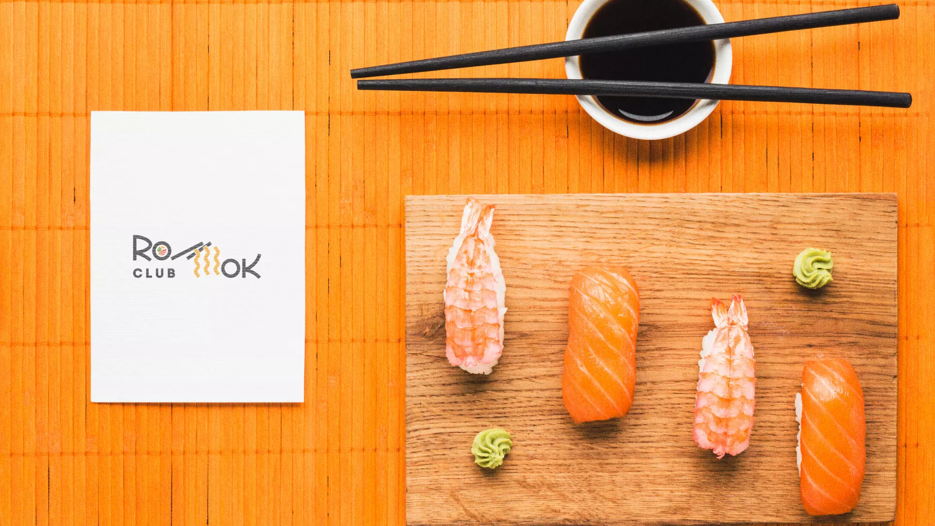 Создание логотипа суши-бара «Roll Wok Club» в Зернограде