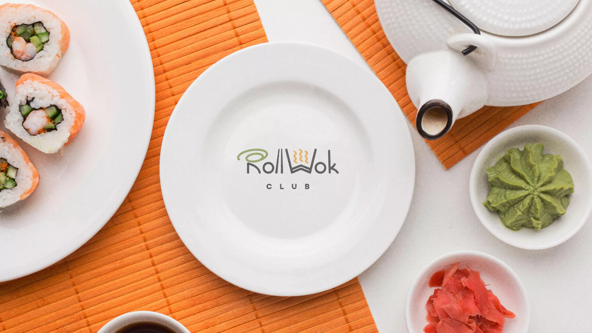 Разработка логотипа и фирменного стиля в Зернограде для суши-бара «Roll Wok Club» Разработка логотипа и фирменного стиля в Зернограде для суши-бара «Roll Wok Club»
